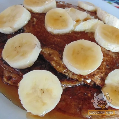 Banana-Oat Cottage Cheese Pancakes