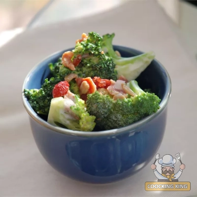 Alyson's Broccoli Salad